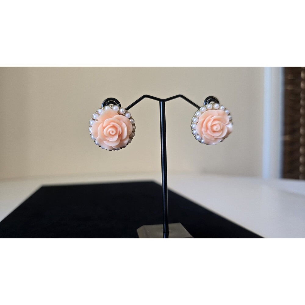Rose Stud Earrings Pink 1" Resin Faux Seed Pearl Halo VTG Cottagecore Grannycore